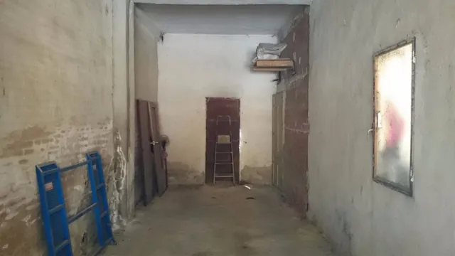 LOCAL CON VADO — 8