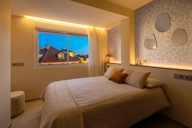 PISO TOTALMENTE REFORMADO EN LA MEJOR ZONA DE MÁLAGA — 46