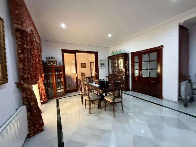 Chalet 6 habitaciones 572m² en venta - Andalucia — 45