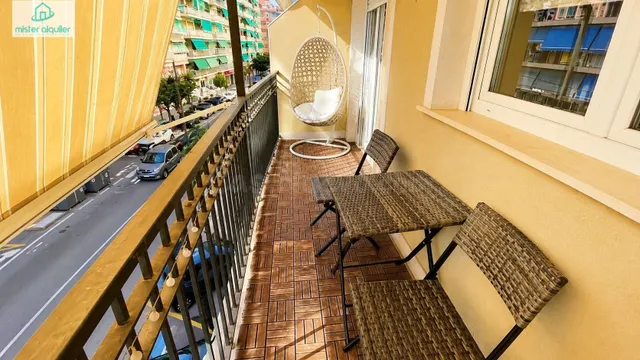 APARTAMENTO CON TERRAZA EN EL CORAZÓN DE EL CAMPELLO, JUNTO AL MAR — 12