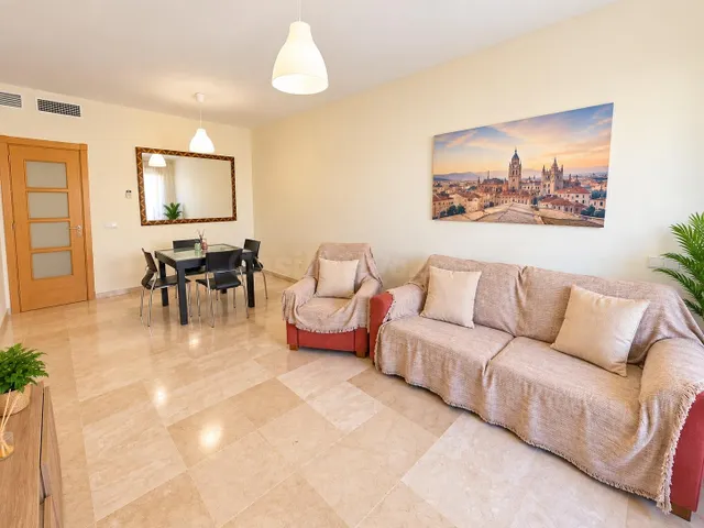 PISO DE ALQUILER EN ARENAL — 2