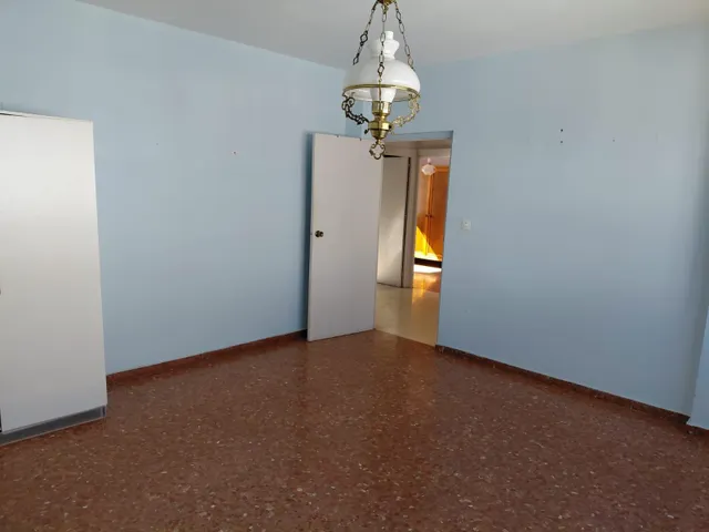 ✨ ¡Gran casa con cochera cerrada , llena de posibilidades! — 17