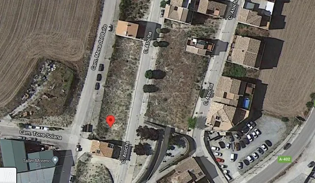 Inmejorable terreno con 2 frentes para la casa de tus sueños. — 10
