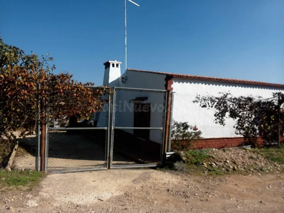 Venta de Casa en Polígono Arroyo de San Vicente, Guarromán, Jaén. Activo Inmobiliario Si Posesión / Alquilado / No se Puede Visitar