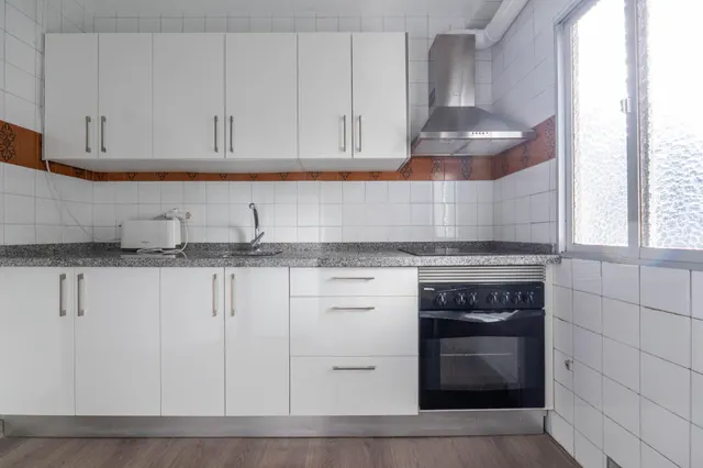HABITACIÓN en Alquiler en Camino de Ronda, Granada — 14