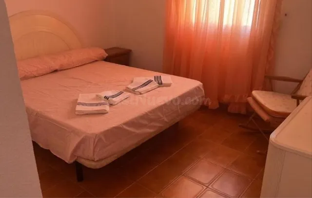 Primera línea de playa: Espectacular adosado con piscina, jardín y 4 habitaciones — 9