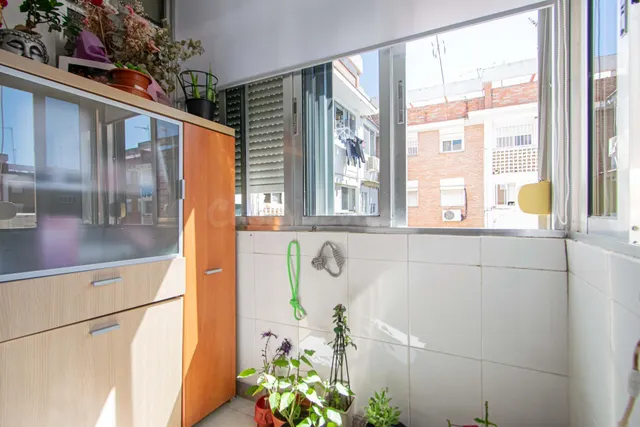 ATENCION INVERSORES. VENTA DE VIVIENDA ALQUILADA EN SAN PABL - foto 3