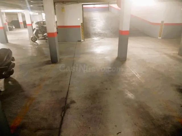 Plaza de garaje de alquiler en Juan Pablo ll, frente a Hacie - foto 4