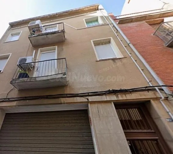 Venta de Piso OKUPADO en C/ BAIX DEL CARME, 57 Reus (Tarrago - foto 2