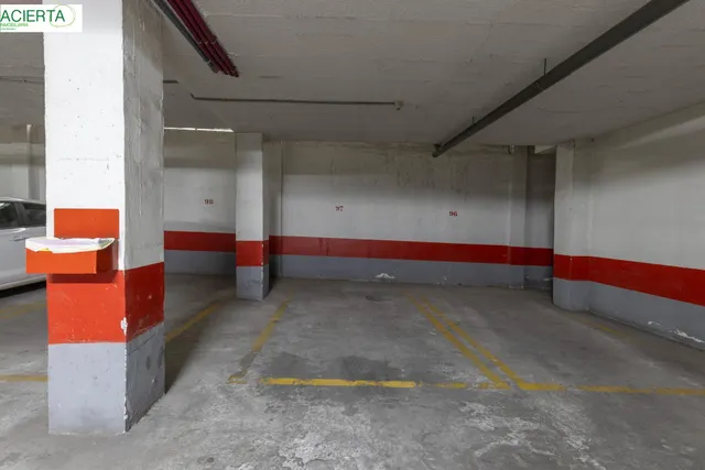 PISO VPO DE CUATRO DORMITORIOS CON GARAJE EN PADRE CLARET — 25