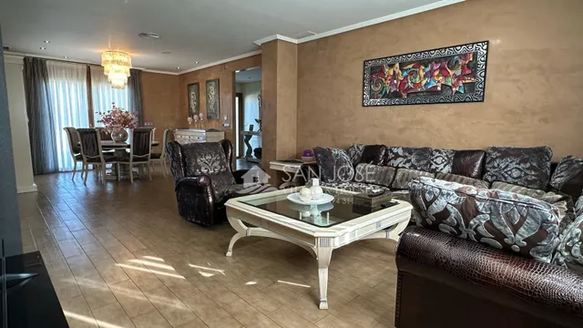 VENTA DE ESPECTACULAR CHALET DE LUJO EN ASPE, ZONA CARRETERA DE HONDON — 42