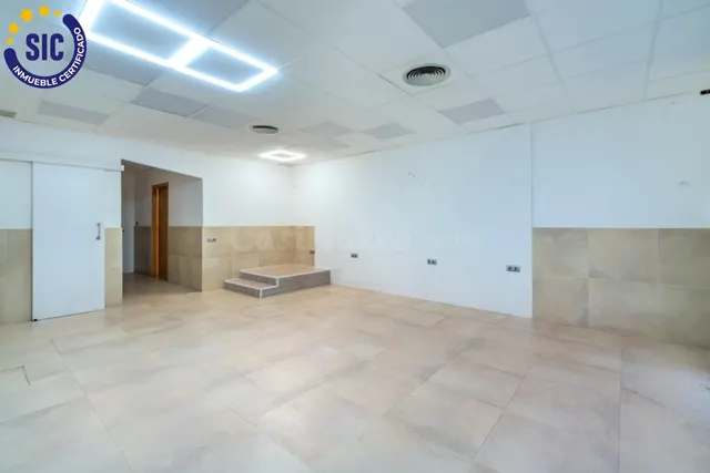 ¡ Estupendo Local reformado para el negocio o casa de tus su - foto 2