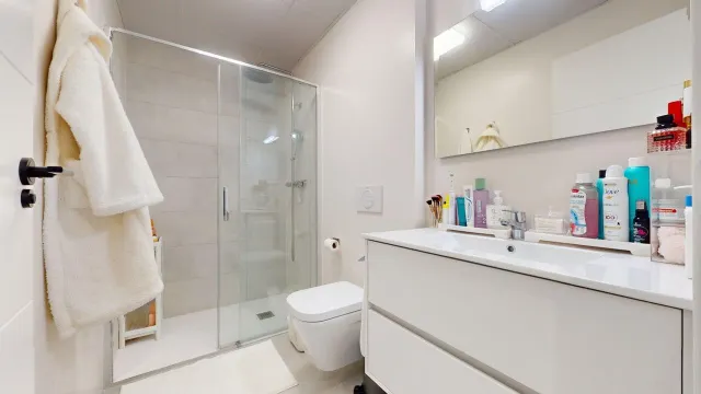 Villa 3 habitaciones 123m² en venta - Roldán — 28