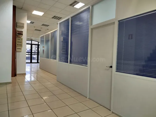 Local comercial 6 habitaciones 250m² en alquiler - Centro