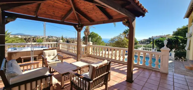 Villa con vistas espectaculares en Maryvilla, Calpe — 12
