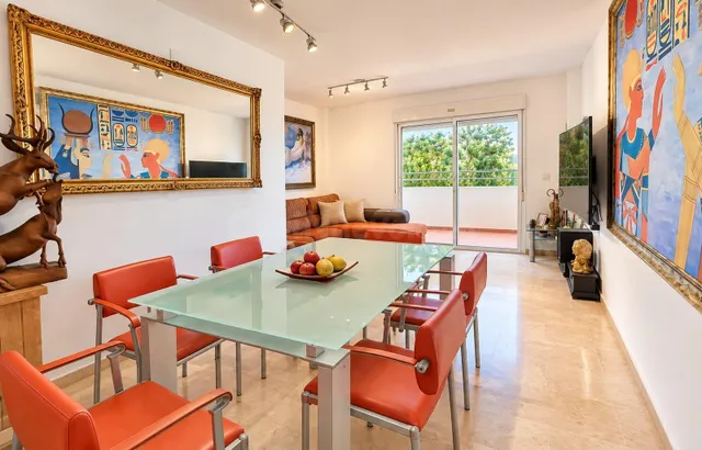 AMPLIO PISO EN FUENGIROLA – EXCELENTE UBICACIÓN A UN PASO DE - foto 5