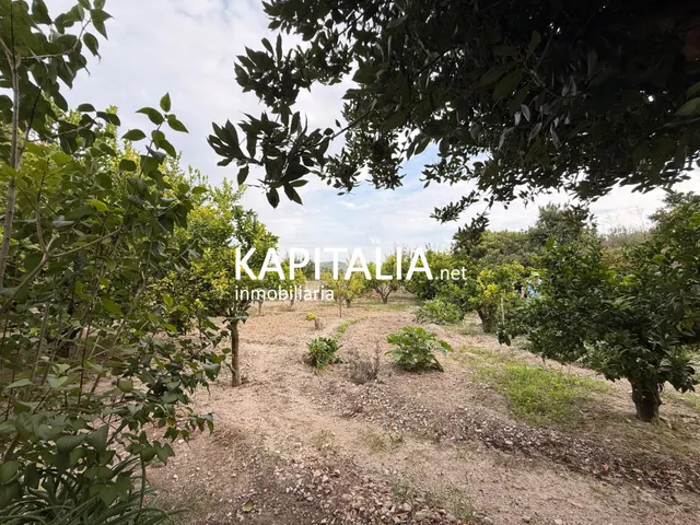 Casa de pueblo con jardin privado en Benialfaqui — 8