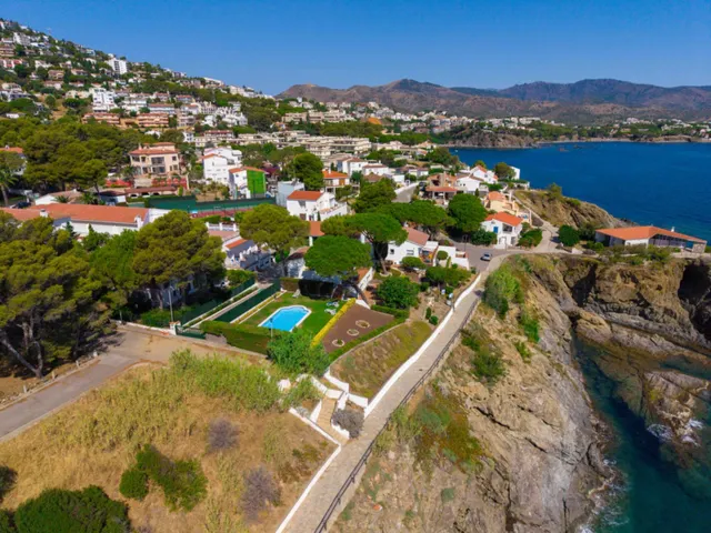 Complejo vacacional en venta en Llança — 40