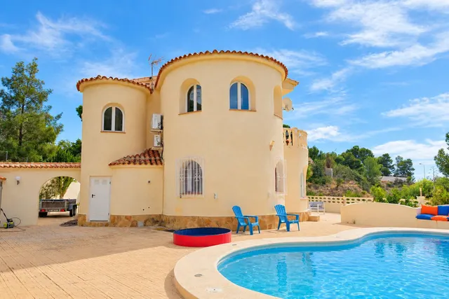 Villa con piscina, orientación sur y vistas al mar y montaña en Calpe — 45