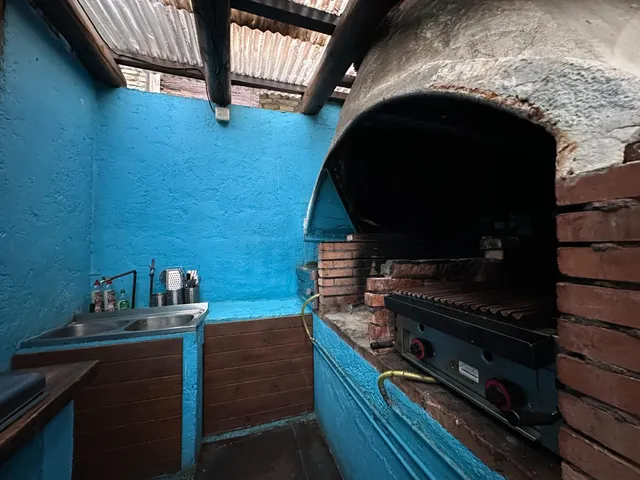 COMPLEJO TURÍSTICO — 24