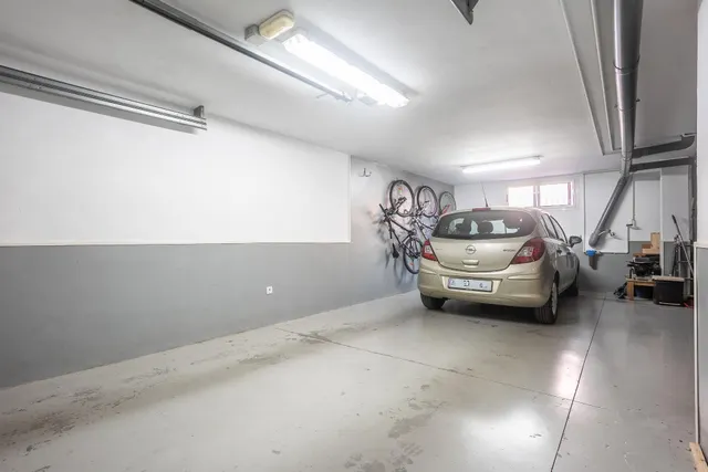 HUERCAL ALMERIA - LOS PINOS: TRIPLEX 4 DORMITORIOS + 3 BAÑOS + GARAJE SOTANO AMPLIO CON BODEGA + PATIO — 46