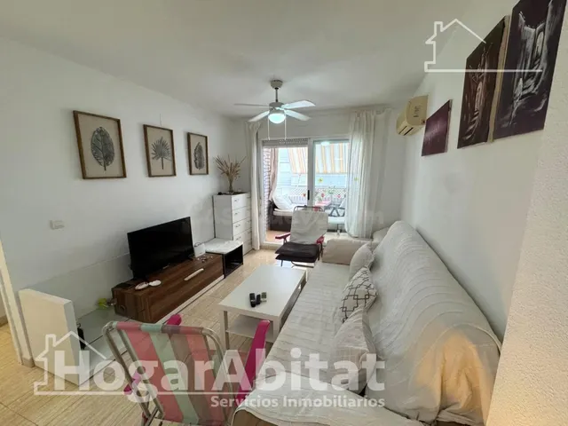 EXTERIOR EN RESIDENCIAL CON TERRAZA, GARAJE, TRASTERO Y PISC