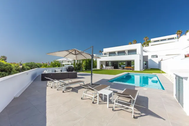 Chalet 4 habitaciones 231m² en venta - Costa del Sol — 6