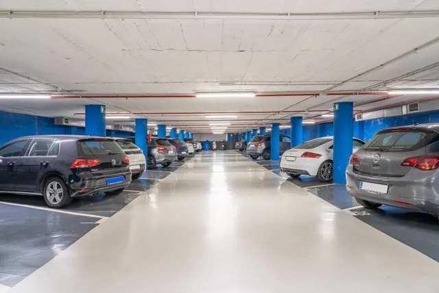 Parking 10m² en alquiler - Eixample — 37