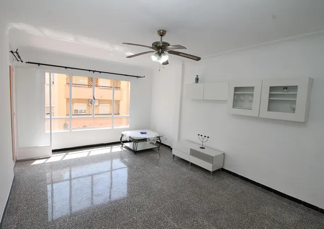BONITO PISO EN ALQUILER EN CALLE DESPUIG — 26