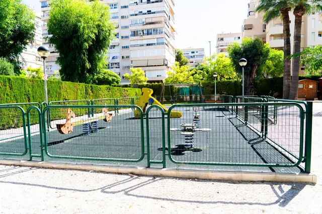 OPORTUNIDAD EN VENTA DE PISO DE 2 DORMITORIOS EN PLAYA DE SAN JUAN (ALICANTE) A 8 MINUTOS ANDANDO DE LA PLAYA — 8