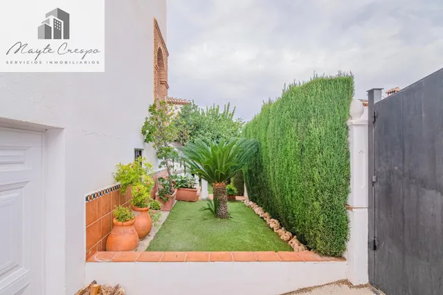 ¡AMPLIA CASA DE 4 DORMITORIOS, 3 BAÑOS Y CALEFACCIÓN CENTRAL EN LA ZUBIA! ✨ — 48