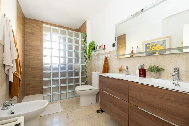MAGNÍFICO CHALET EN URB. SUEÑOS DE CADIMA, ALHENDIN — 23