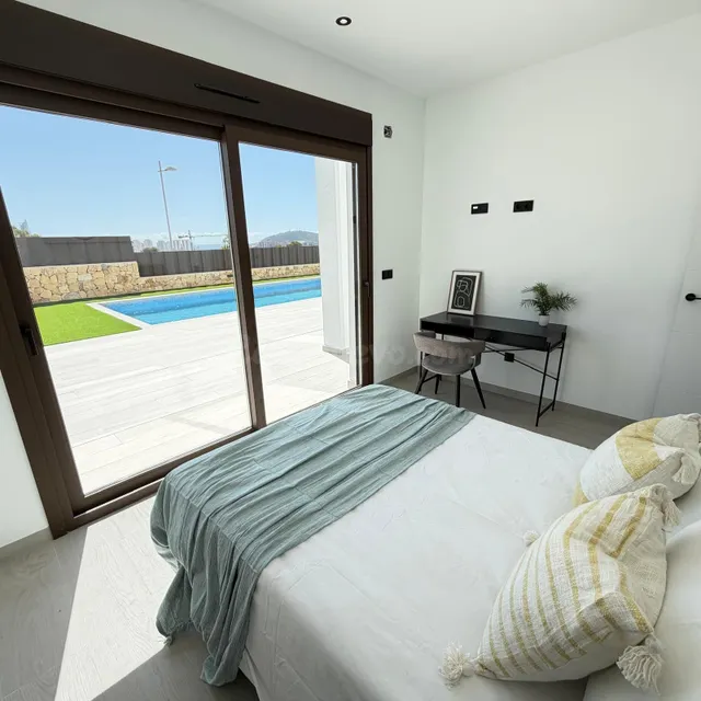 Casa Independiente Para Estrenar en Finestrat — 28