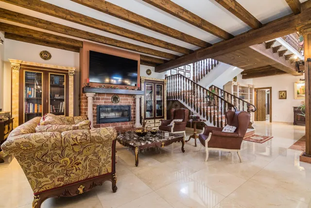 UNA CASA QUE SE SIENTE, SE ESCUCHA Y SE VIVE – VIVIENDA ARTE - foto 3