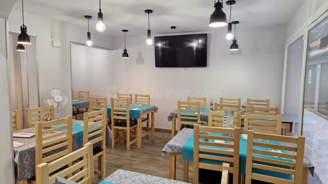 Local comercial - RESTAURANTE en venta en el centro de Roses - foto 2