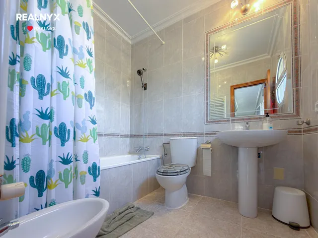 Orihuela Costa! Impresionante Villa Mediterranea con generosa parcela y amplias terrazas + Solarium privado con vistas panorámicas y piscina privada — 46