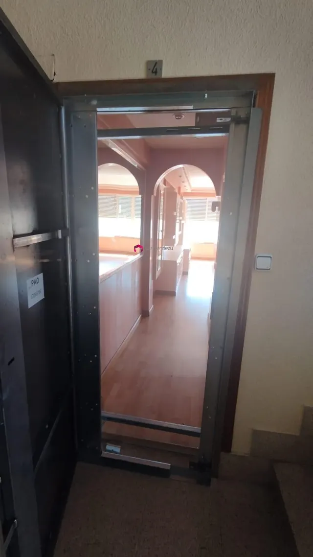 ¡VIVIENDA EN EL BARRIO DEL PILAR!!! PLAZA DE VERIN — 12
