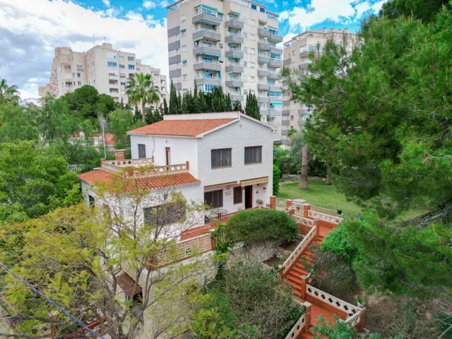 Villa 4 habitaciones 382m² en venta - Centro — 7