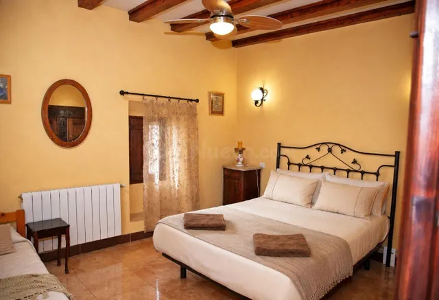 Casa rural con encanto ideal como inversión o para disfrutar - foto 4