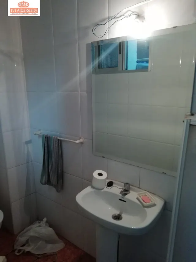 EXTRAORDINARIO LOCAL EN VENTA EN MADRIGUERAS PREPARADO PARA EDIFICAR VIVIENDA — 38