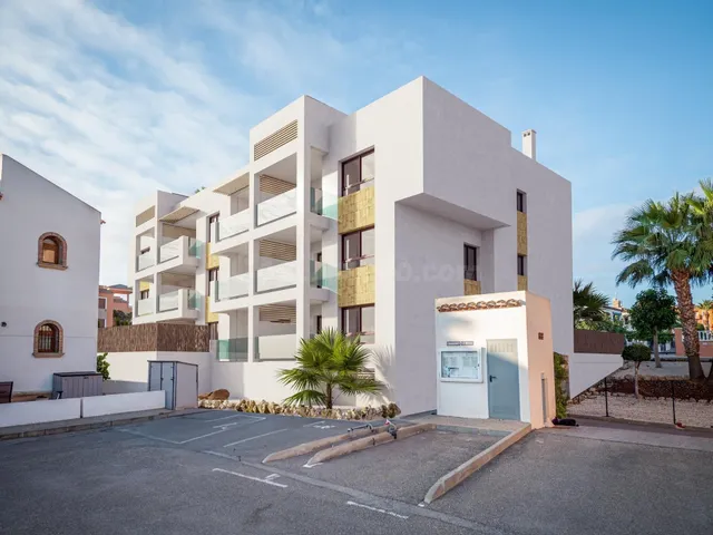 COMPLEJO RESIDENCIAL DE OBRA NUEVA EN ORIHUELA COSTA - foto 3