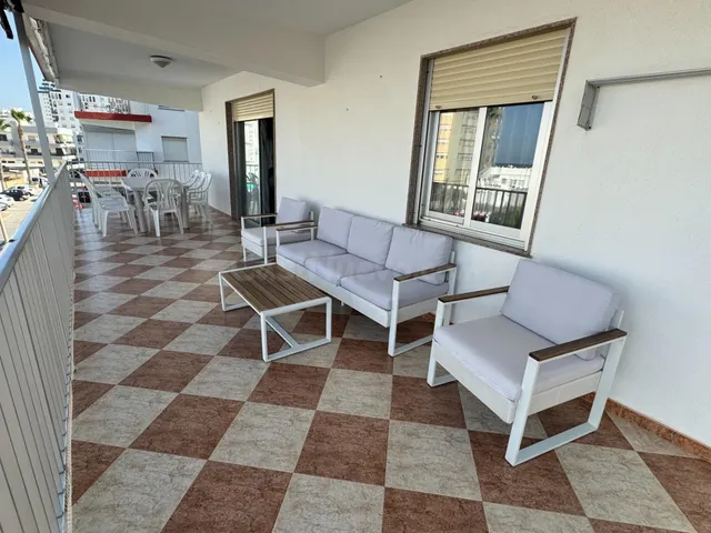 APARTAMENTO CON GRANDISIMA TERRAZA CON VISTAS AL MAR — 2