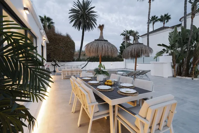 Chalet 4 habitaciones 400m² en venta - Marbella - foto 4
