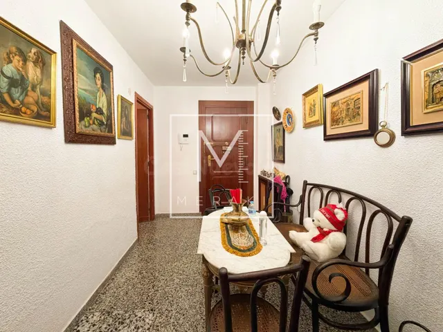 OPORTUNIDAD DE PISO EN EL CENTRO - foto 2