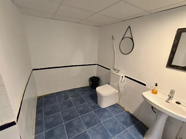 Casa de campo 8 habitaciones 520m² en venta - Ayuntamiento — 15