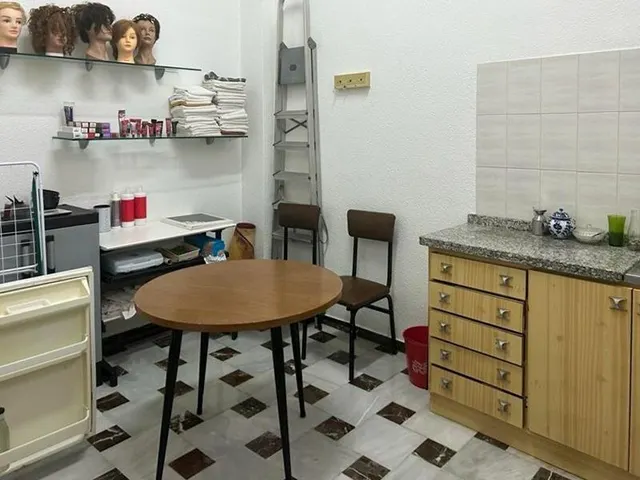 LOCAL COMERCIAL EN ATARFE, GRANADA — 3
