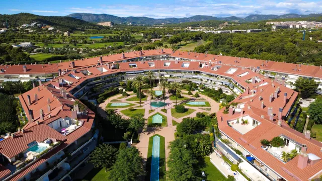 Exclusivo ático dúplex en parc de mar, frente al mediterráneo — 38