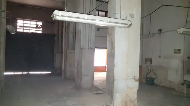 AVDA NAVARRA - 270 m2 de LOCALES COMERCIALES A PIE DE CALLE. — 9