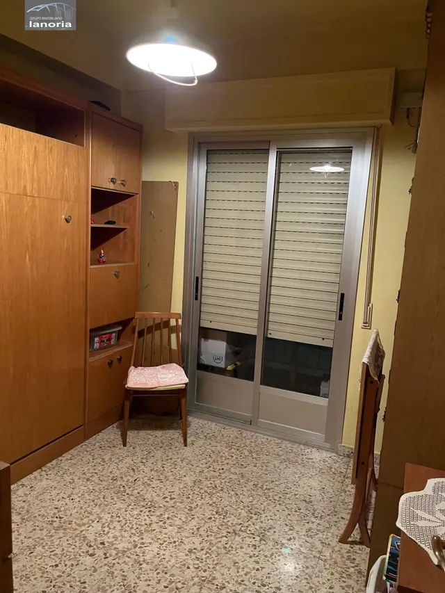 Grupo la Noria Vende Piso de 3 Dormitorios, 1 Baño y Trastero en Zona Industria. — 11
