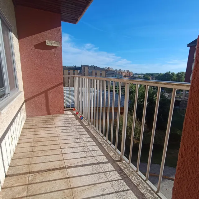 SE VENDE VIVIENDA DE CUATRO DORMITORIOS EXTERIOR!! — 8